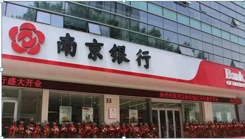 长期持有股票收益分析_巴菲特价值投资股票技巧_炒股怎么赚钱