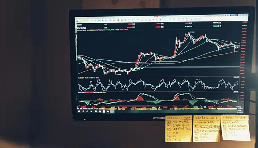 新手股票投资经验分享_股票配资专业平台_股票涨跌原因分析
