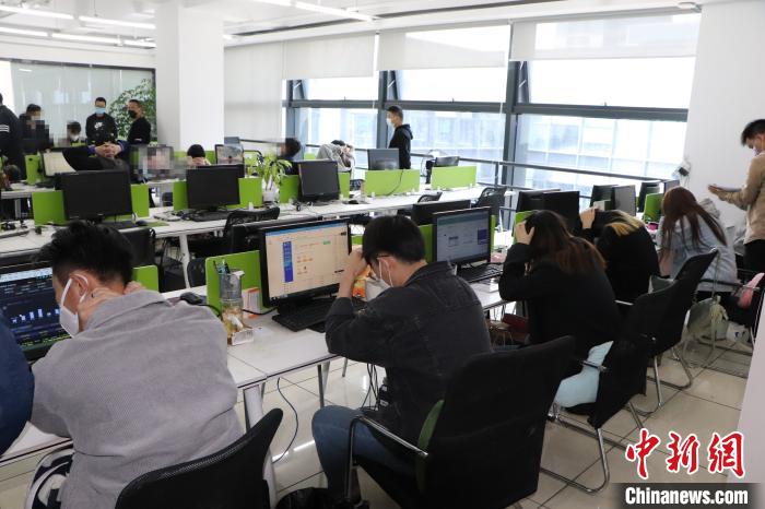 股票诈骗平台揭秘_杭州警方打击股票诈骗团伙_杭州配资公司