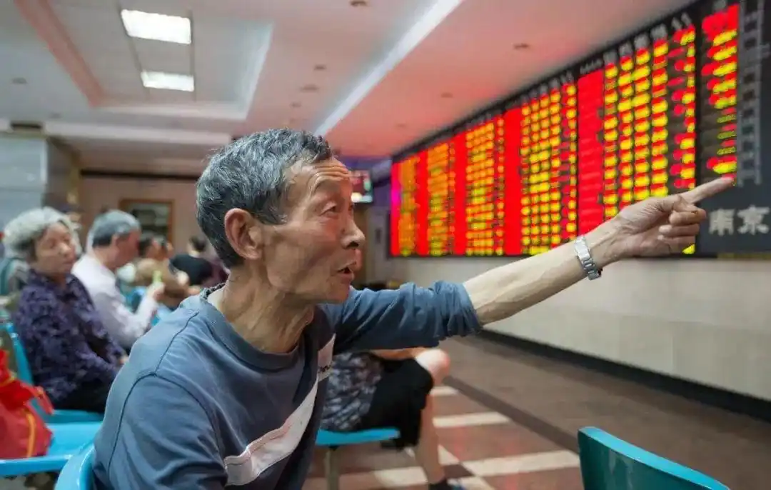 炒股能赚钱吗_A股散户亏损原因_早期股民退出股市分析
