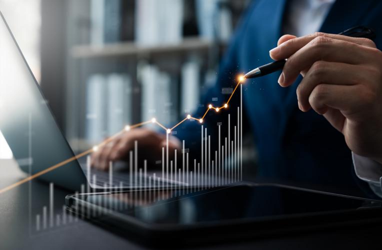 金融科技下按月配资杠杆平台，能否成线上券商未来主流？