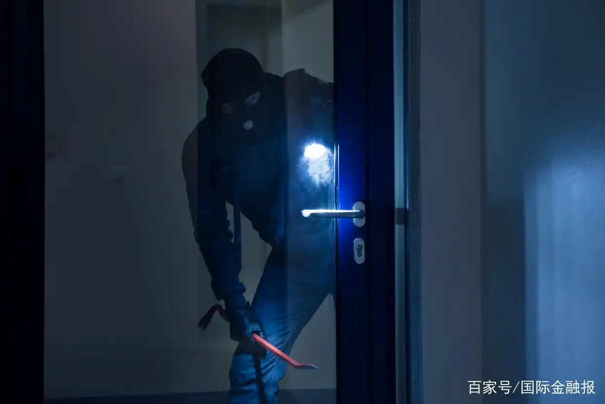 场外配资炒股风险 高额利息诱惑 投资者权益保护_大盛配资